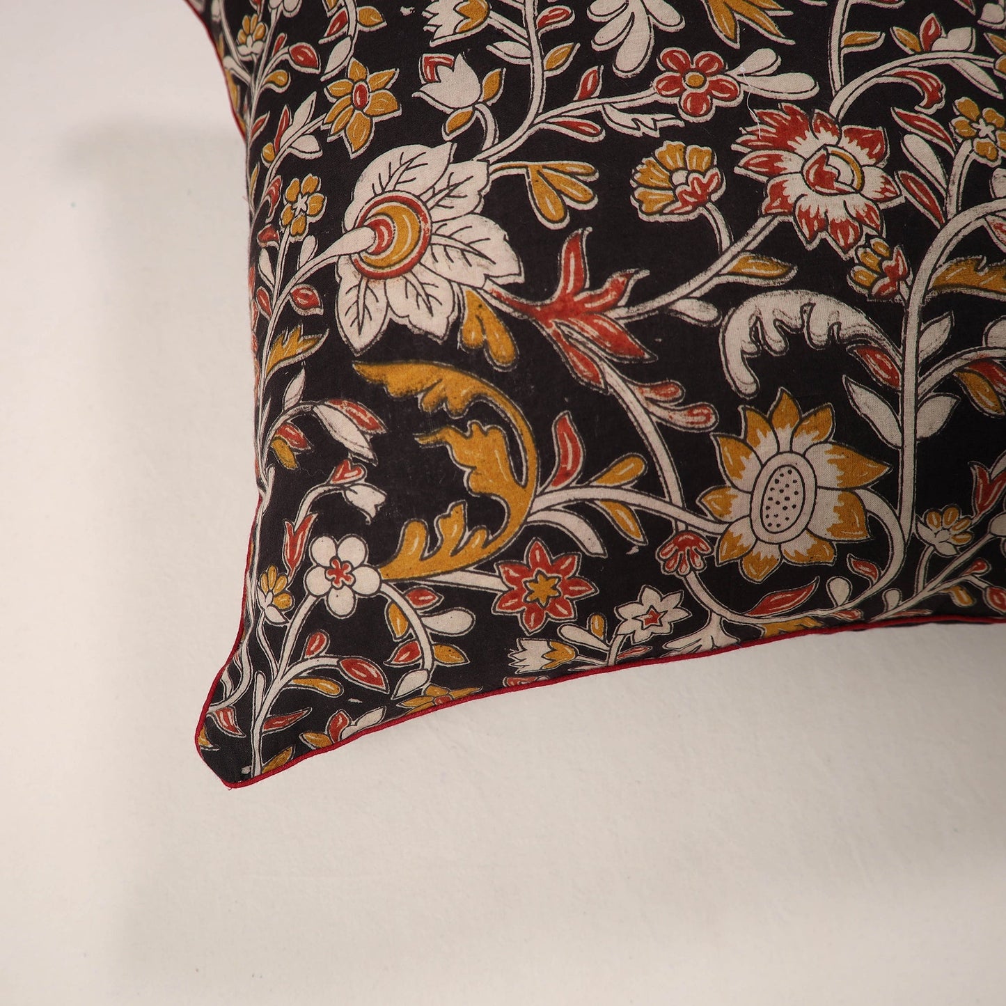 Kalamkari cotton cushion cover 29 - handcrafted