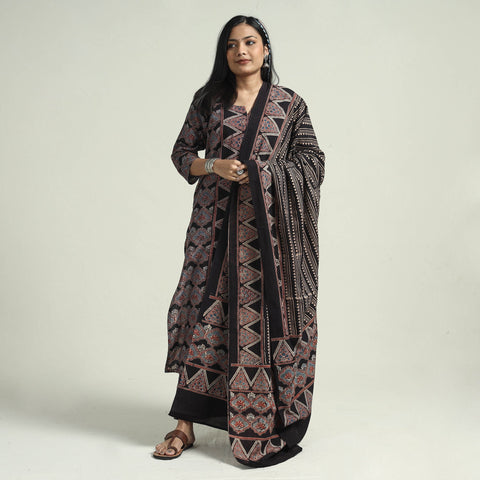 Buy Ajrakh Block Printed Cotton Kurta With Palazzo & Dupatta Set Online at iTokri.com