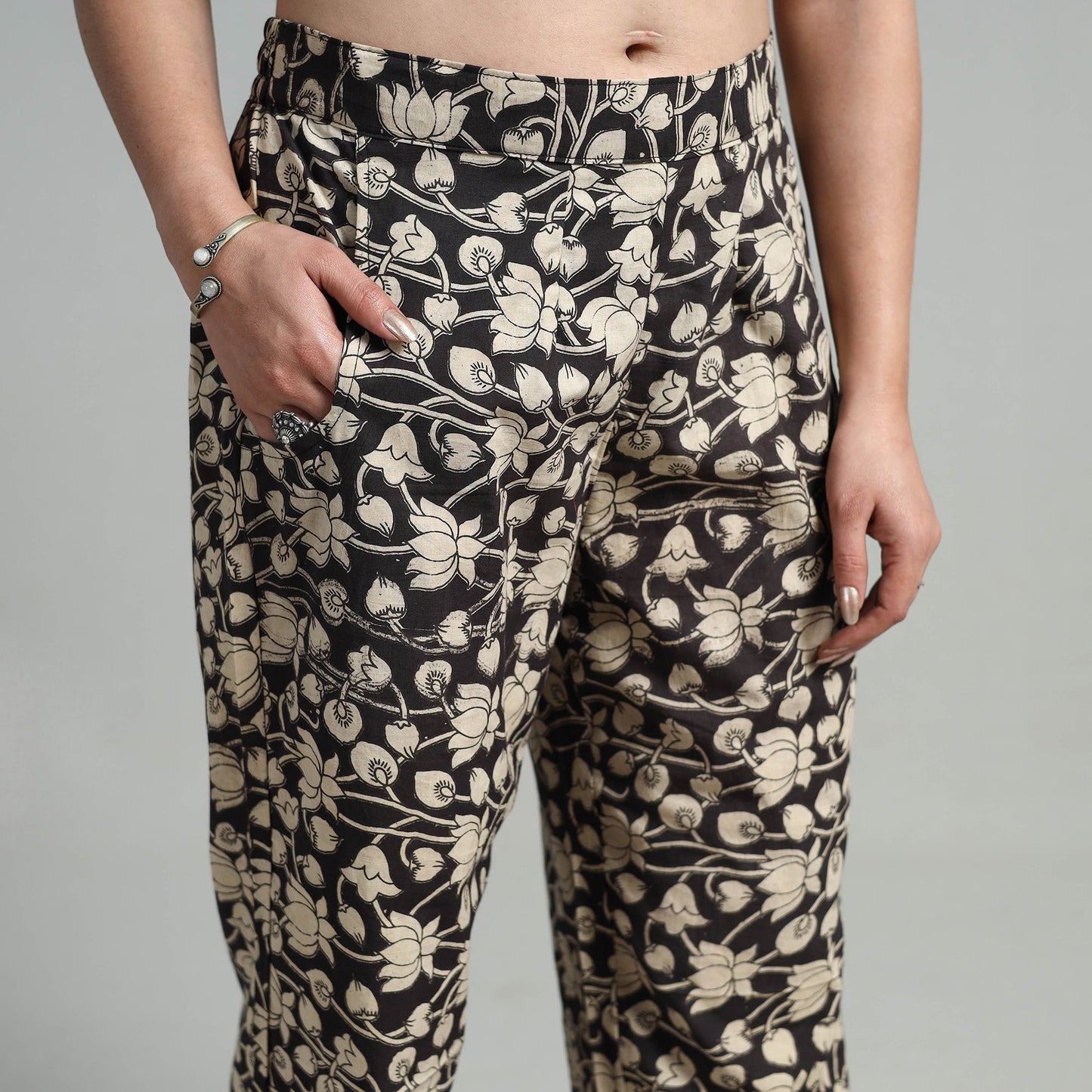 Buy Block Printed Cotton Pedana Kalamkari Palazzo