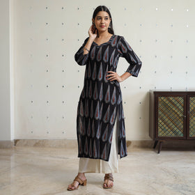 Block Printed Cotton Straight Ajrakh Kurta for Women