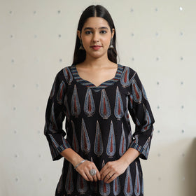 Block Printed Cotton Straight Ajrakh Kurta for Women