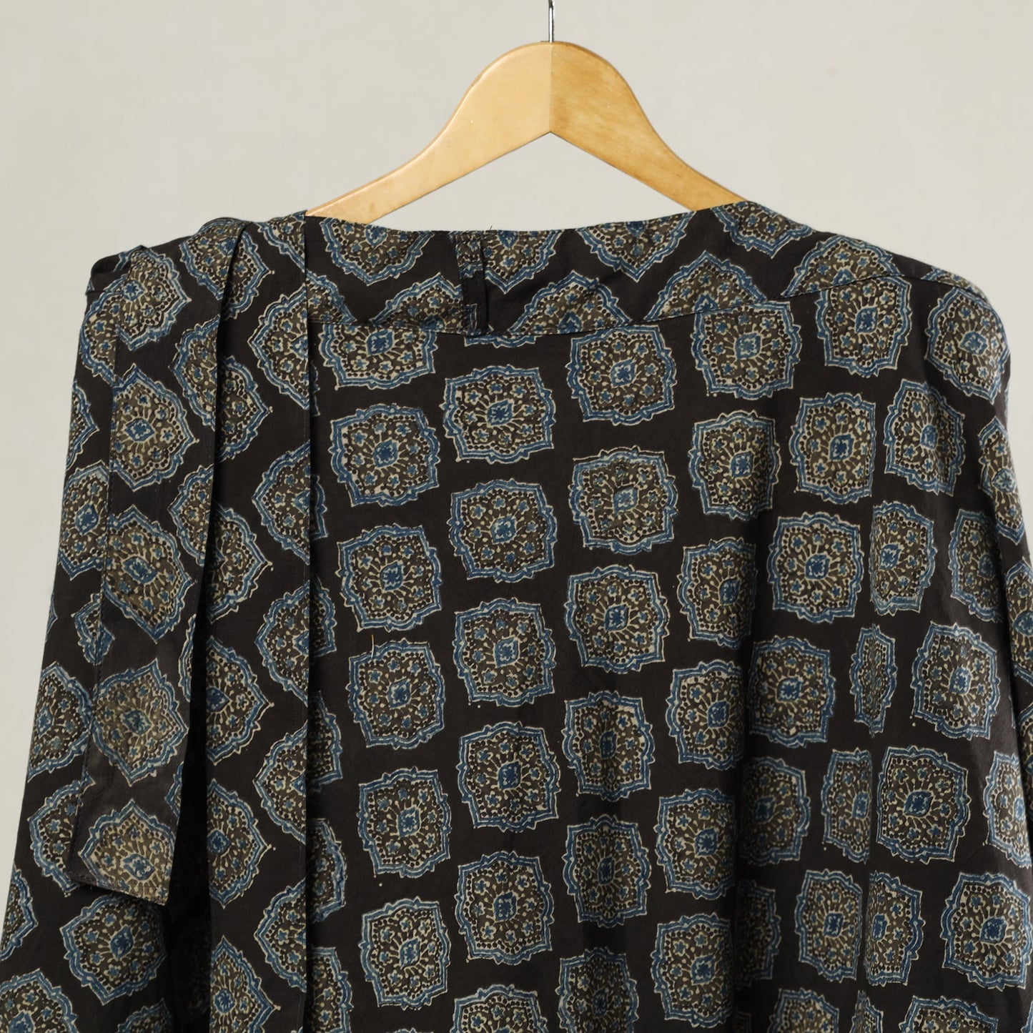 Black - printed cotton wrap around skirt 05 - handcrafted