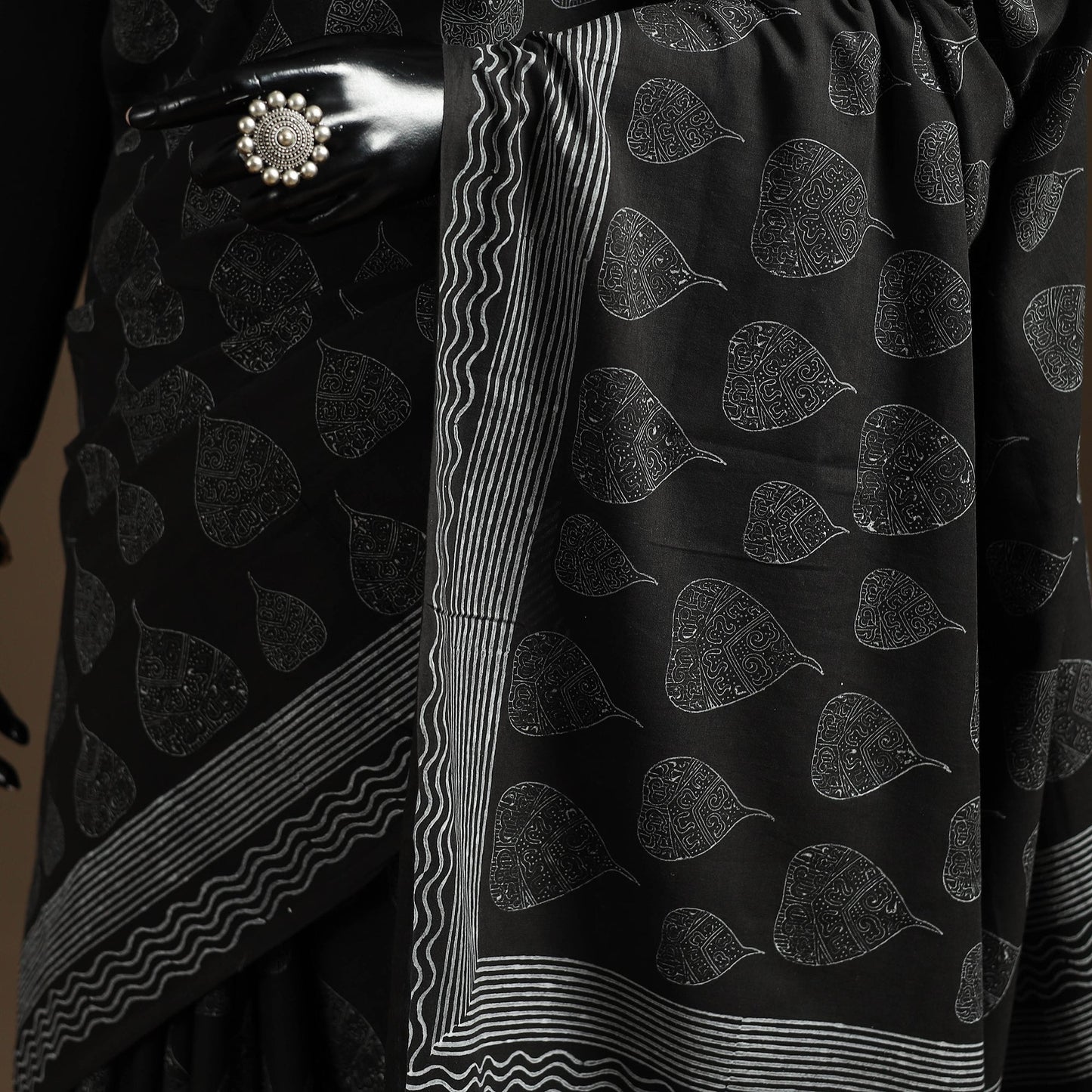 Black - printed mul cotton sanganeri saree - handcrafted