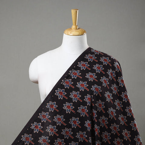 Buy Black Pure Cotton Ajrakh Print Fabric Online i iTokri.com