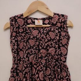 Pure cotton baby girls bagh angrakha dress (1-2 years) 05