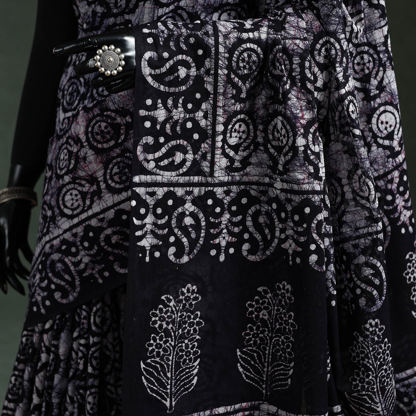 Pure mul cotton hand block batik print saree 41