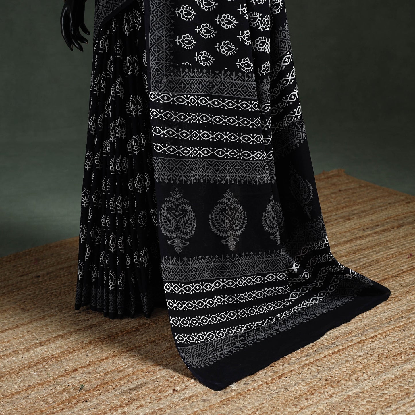 Pure mul cotton hand block sanganeri print saree 51