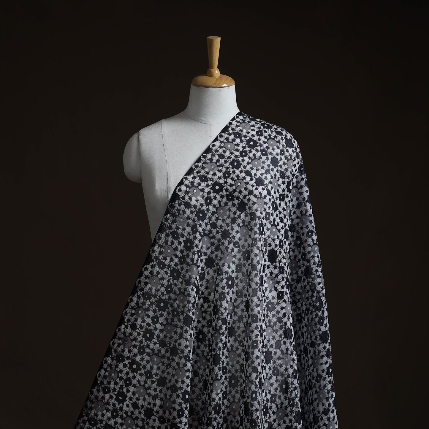 Pure mul cotton kutch hand batik fabric 10 - handcrafted