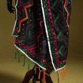 Ranihati chanderi silk zig zag hand embroidery dupatta 36