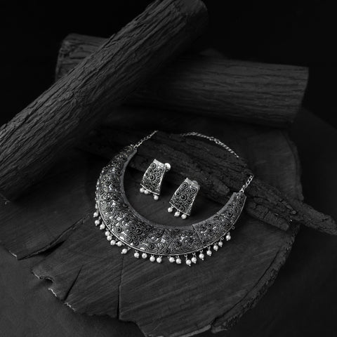 Black - saanjh bela floral oxidised necklace set