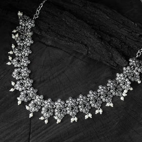 Black - saanjh bela flower oxidised necklace set