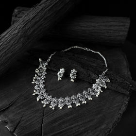 Black - saanjh bela flower oxidised necklace set