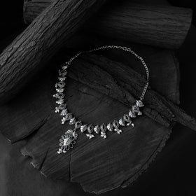 Black - saanjh bela leaves oxidised necklace set