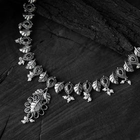 Black - saanjh bela leaves oxidised necklace set