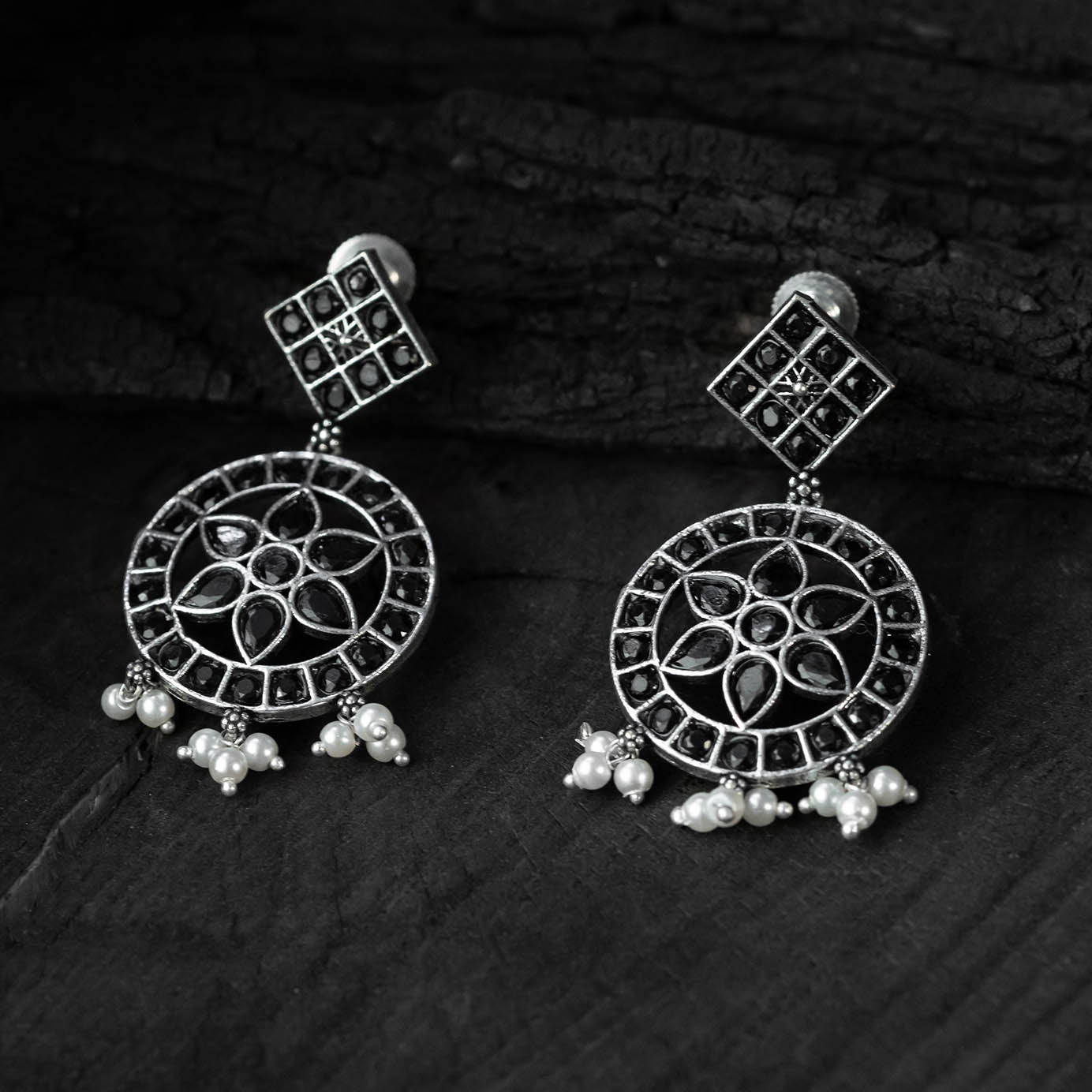 Black - saanjh bela lotus oxidised necklace set