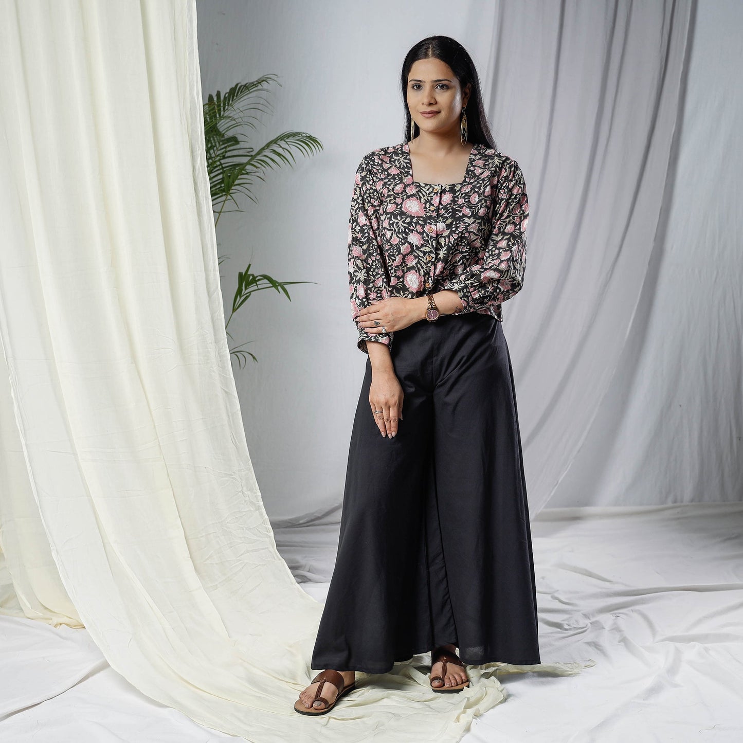 Black - sanganeri hand block prints full sleeve cotton crop