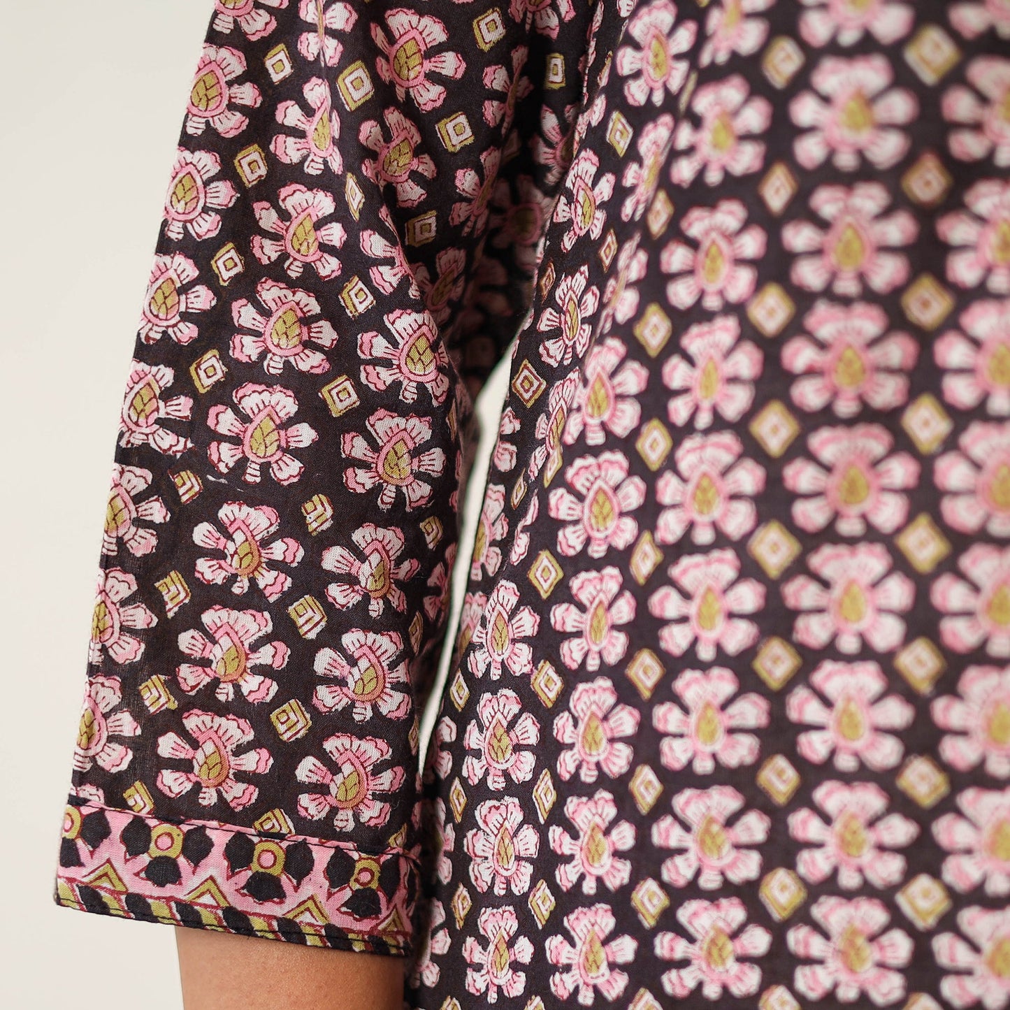  Sanganeri Block Printed Cotton Kurta with Palazzo & Dupatta Set 09 