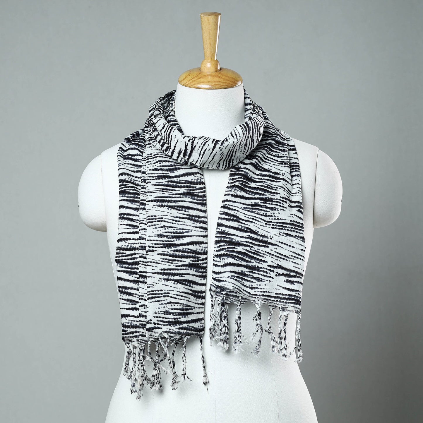  Sanganeri Block Printed Cotton Stole with Tassels 49 