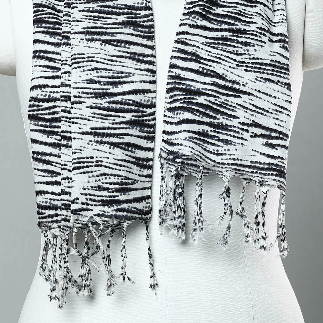  Sanganeri Block Printed Cotton Stole with Tassels 49 