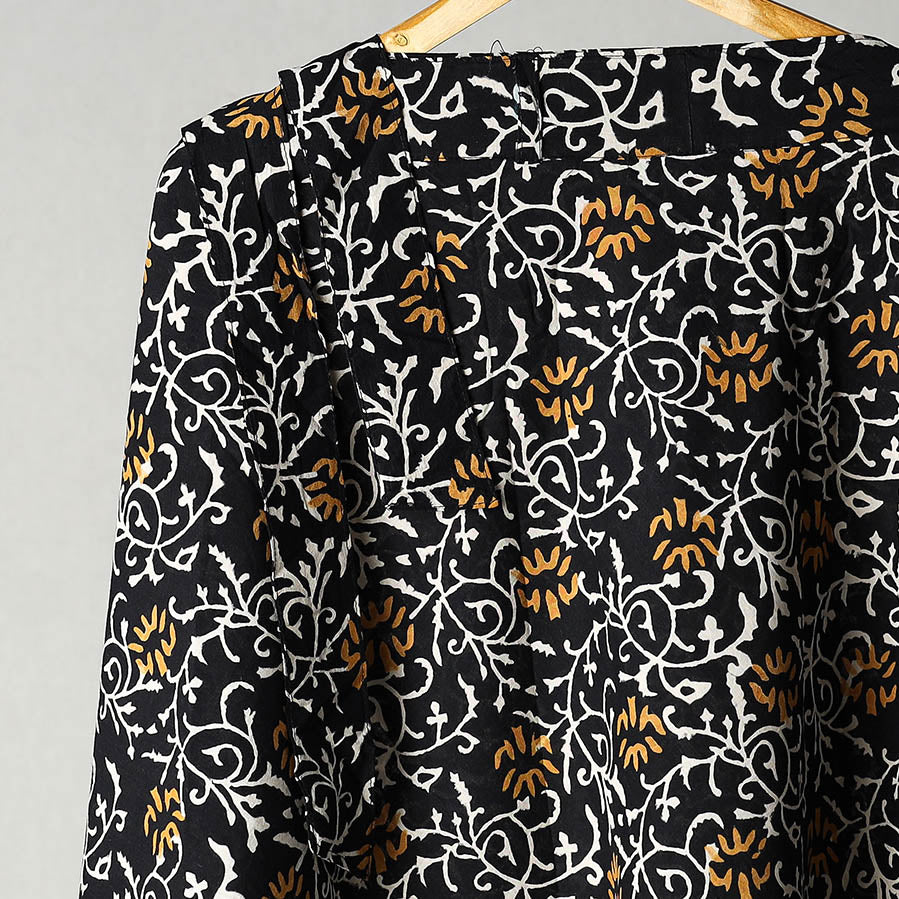 Buy Sanganeri Block Printed Cotton Wrap Around Skirt Online at iTokri.com