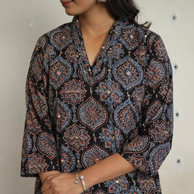 Sequins Cotton Straight Black Ajrakh Print Kurta for Women