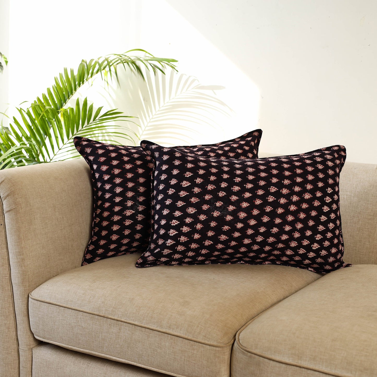 Black - Set of 2 Bagru Block Print Cotton Pillow Covers 18