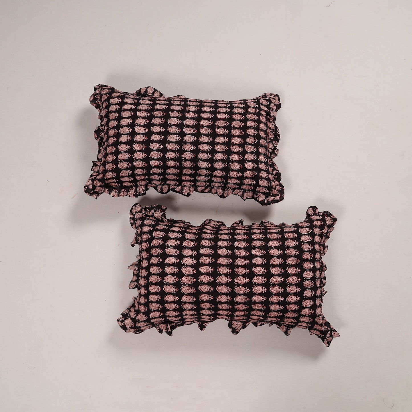 Black - set of 2 handcrafted cotton frill pillow covers 02