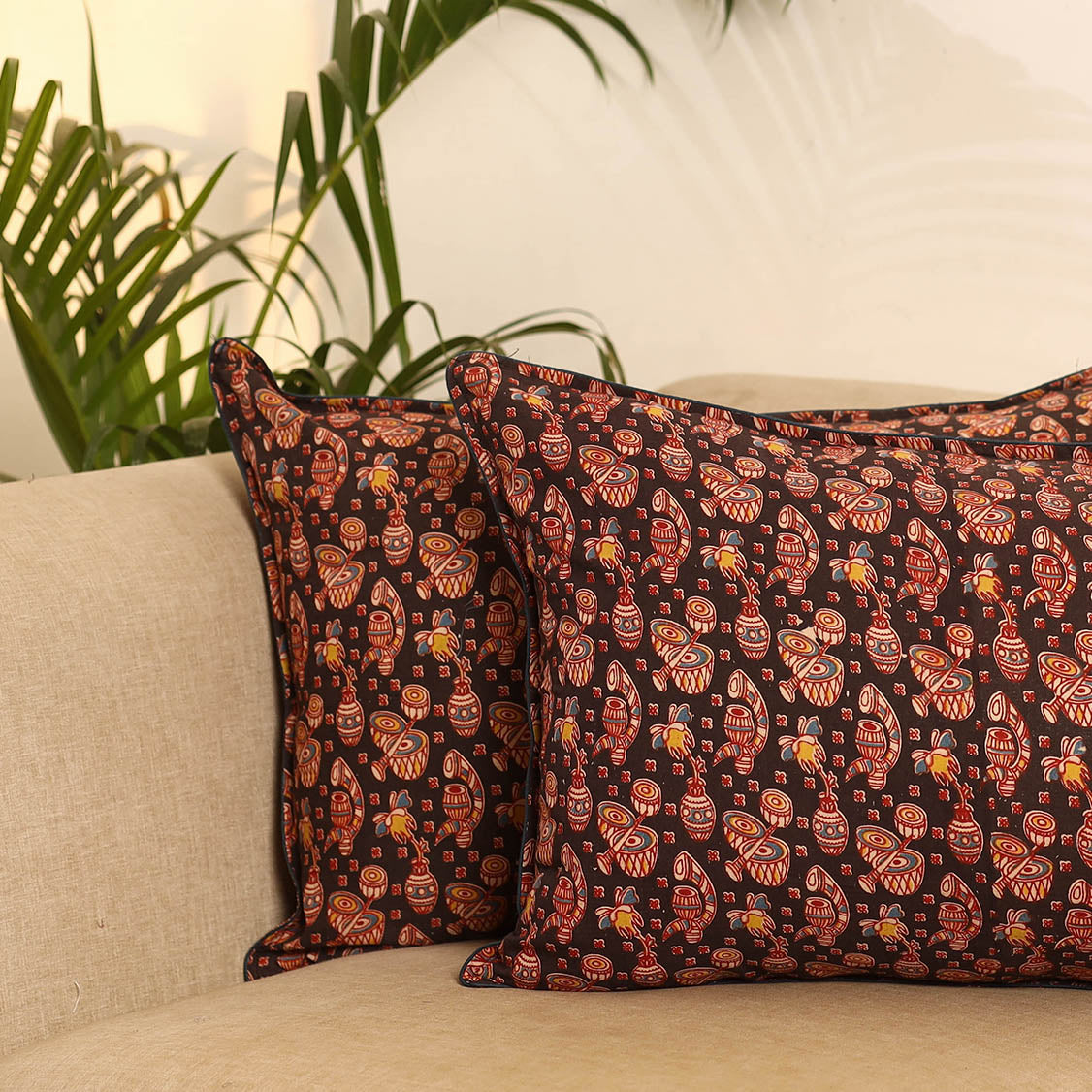 Black - set of 2 kalamkari printed pillow covers 17