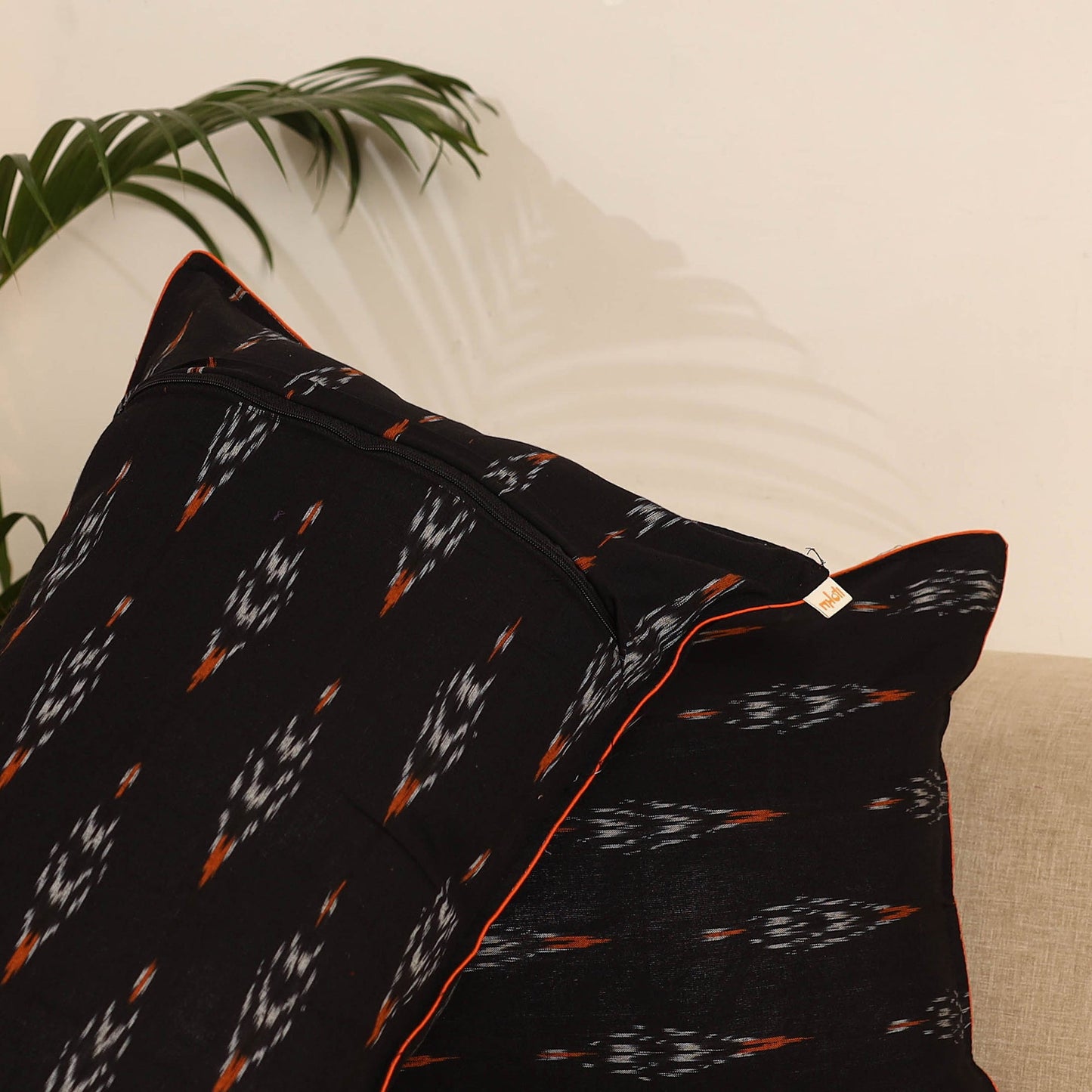 Black - set of 2 pochampally ikat weave pillow covers 28