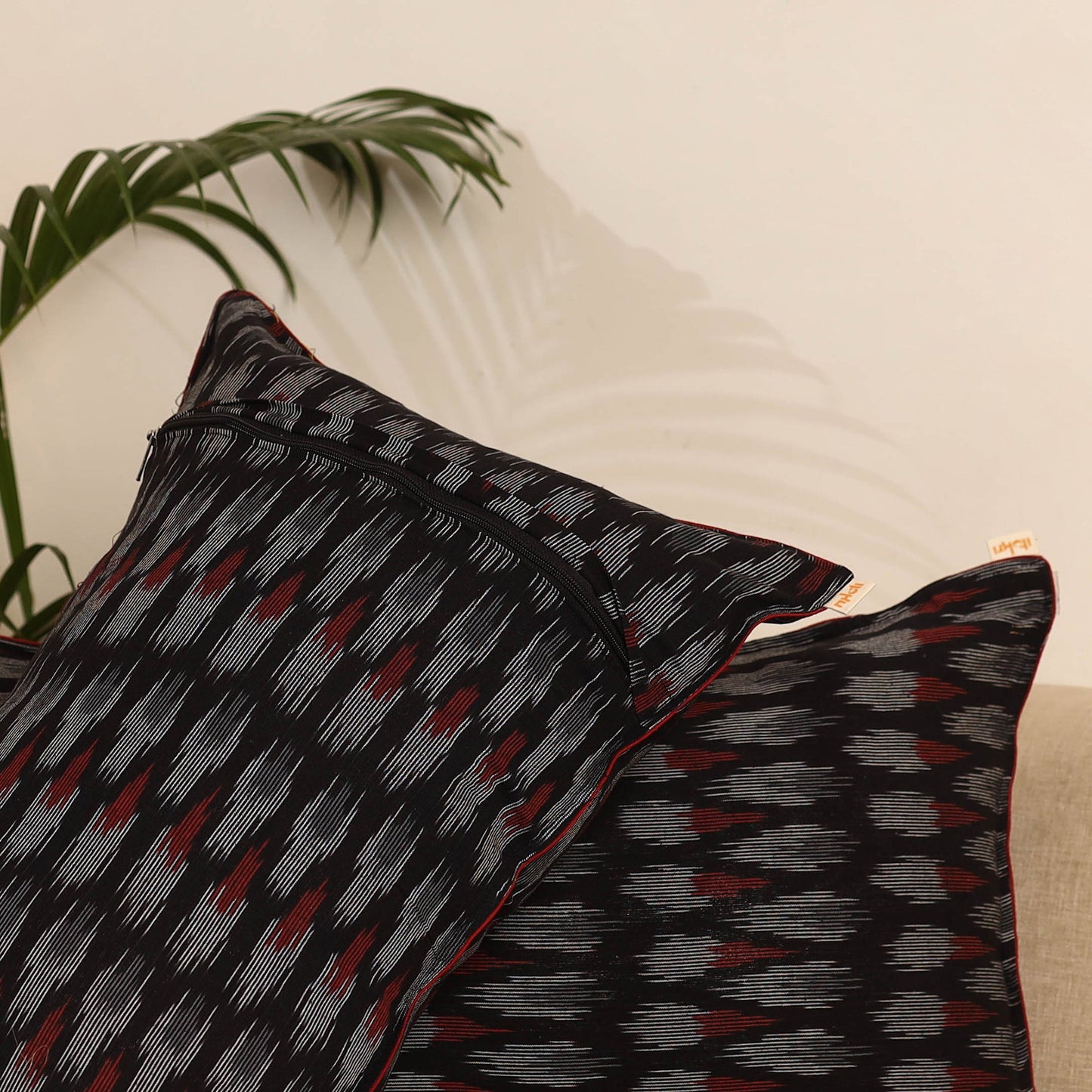 Black - set of 2 pochampally ikat weave pillow covers 29