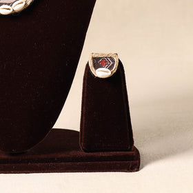 Black Shell Work Fabart Jute Necklace Set