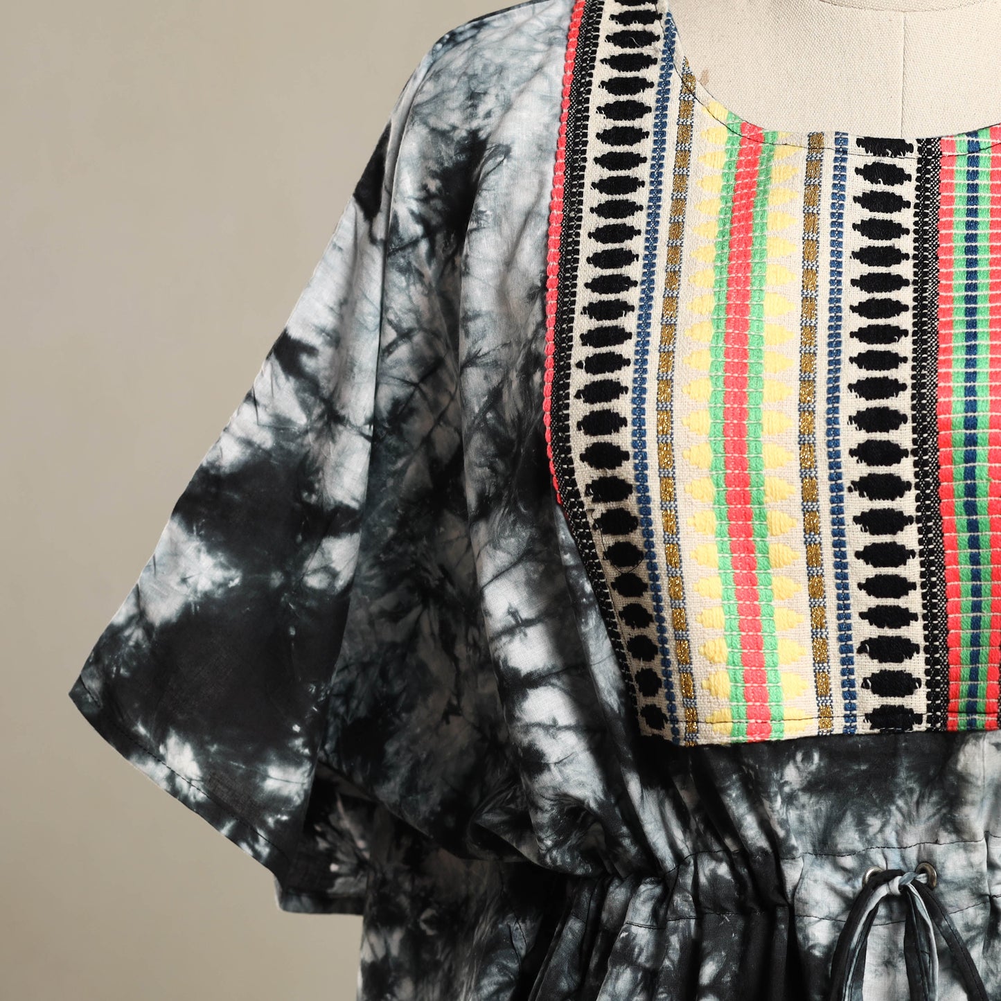 Black - shibori jacquard mosaic fusion cotton kaftan