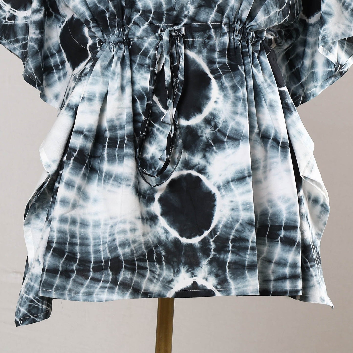 Black - Shibori Tie-Dye Cotton Kaftan with Tie-Up Waist (Short)