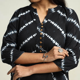 Buy Shibori Tye-Dye Mul Cotton Kurta with Palazzo & Dupatta Set Online at iTokri.com