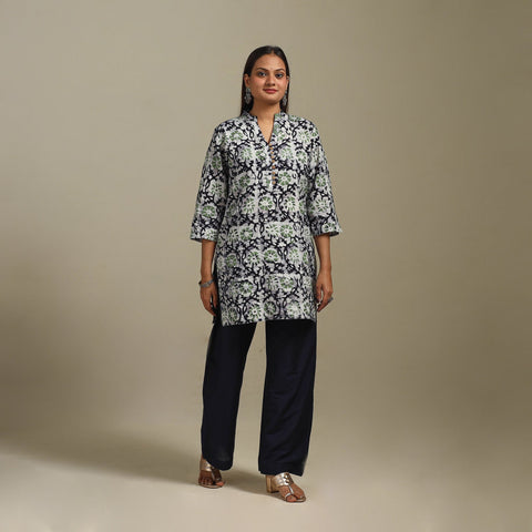 Short cotton hand batik kurta for women 37 - handcrafted