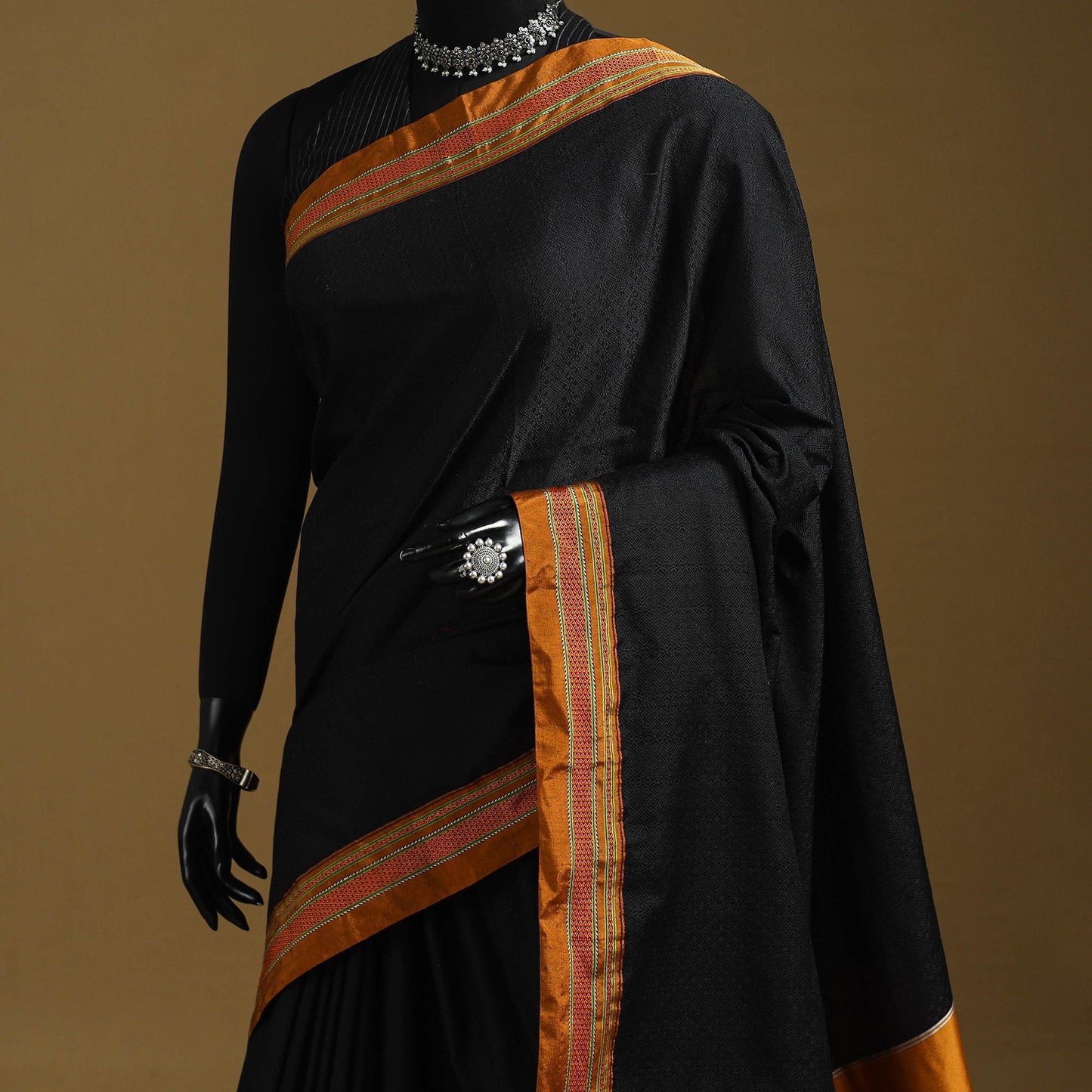 Silk cotton khun saree with ilkal pallu chikki paras border