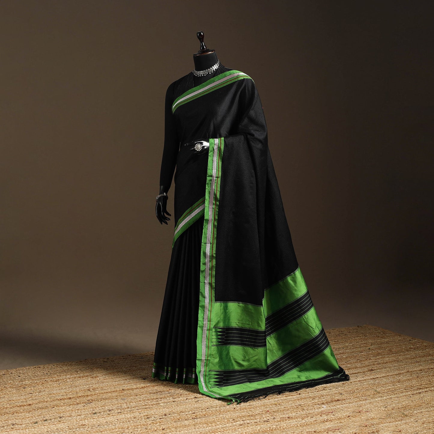 Silk cotton khun saree with ilkal pallu chikki paras border