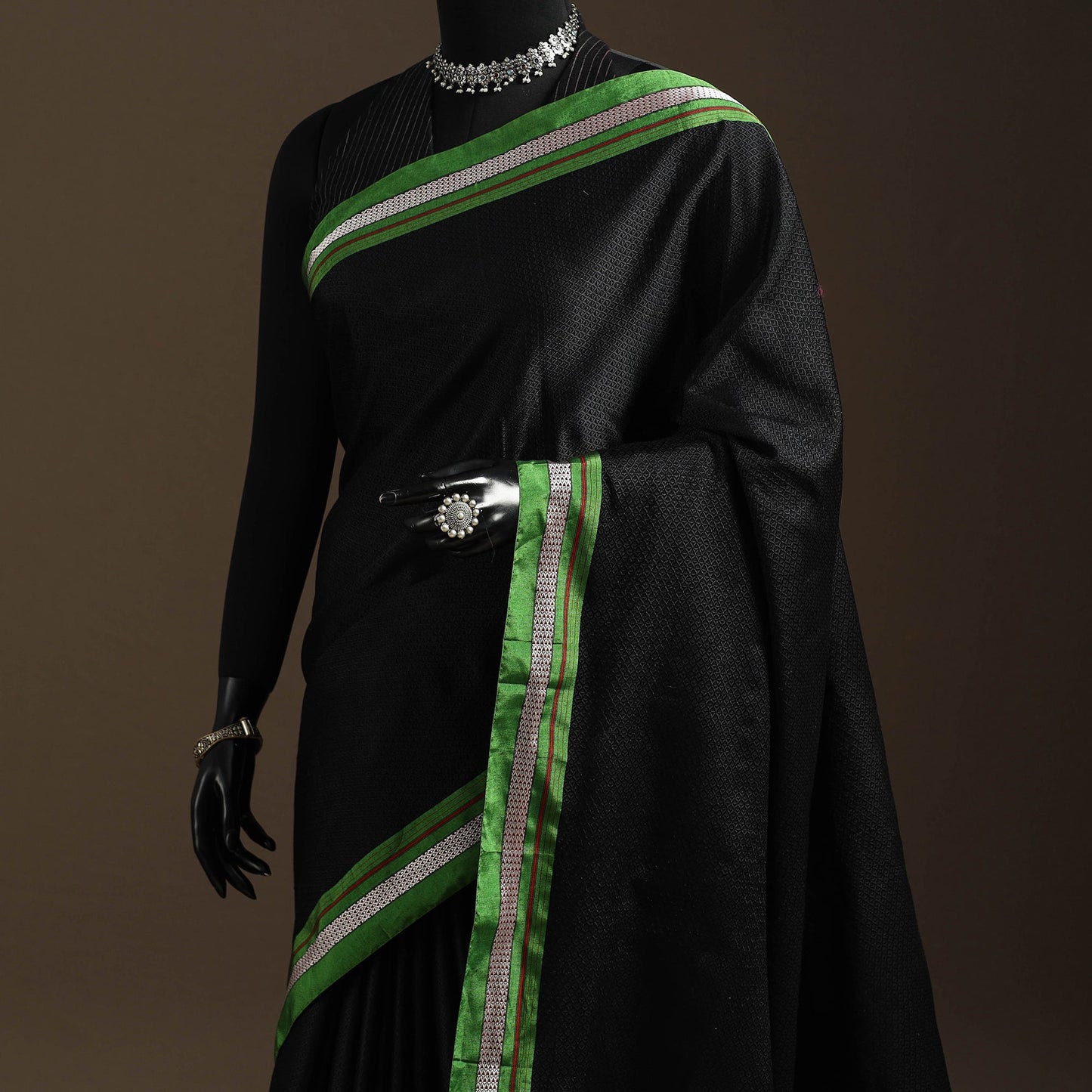 Silk cotton khun saree with ilkal pallu chikki paras border