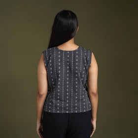  Black Sleeveless Cotton Jacquard Crop Top