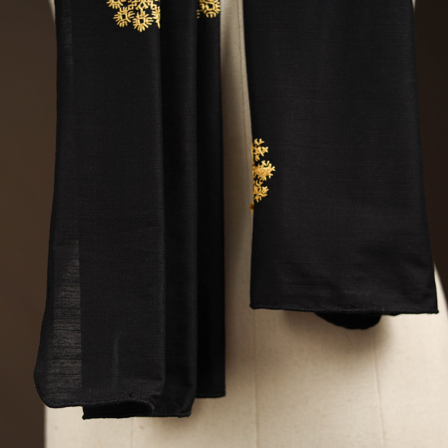 Black - slub silk hand embroidered plain stole 06
