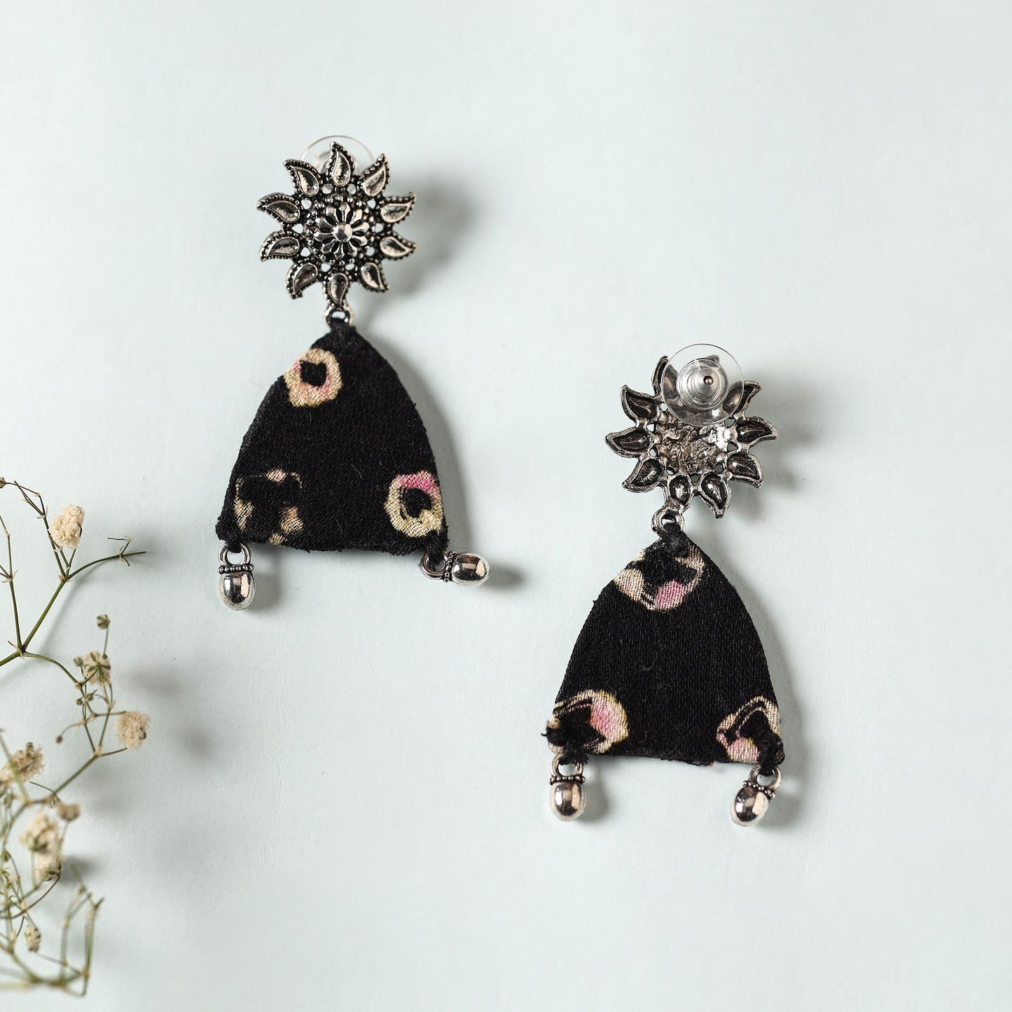 Buy Sonam Handcrafted GS Fabart Earrings 02 Online at iTokri.com