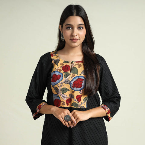 Buy Srikalahasti Kalamkari Patchwork Pintuck Plain Cotton Long kurta Online at iTokri.com