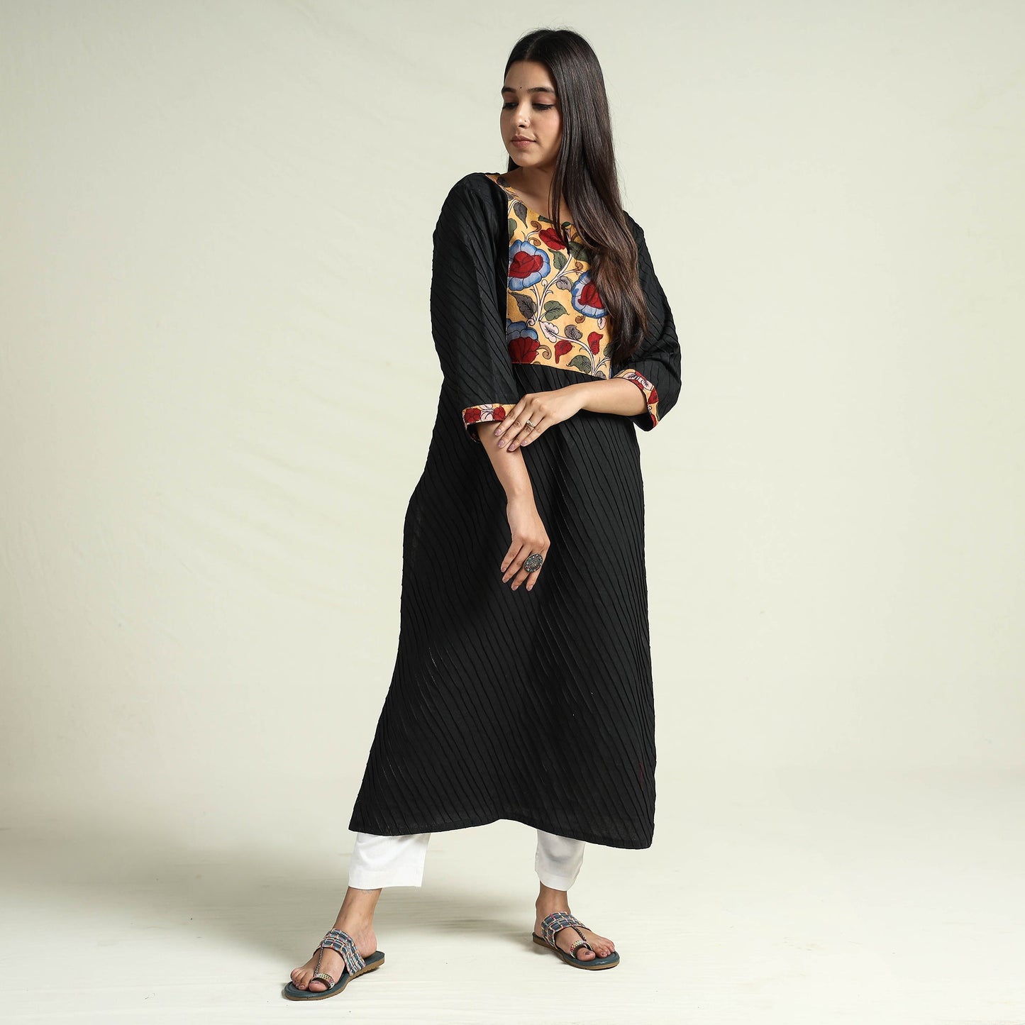 Buy Srikalahasti Kalamkari Patchwork Pintuck Plain Cotton Long kurta Online at iTokri.com