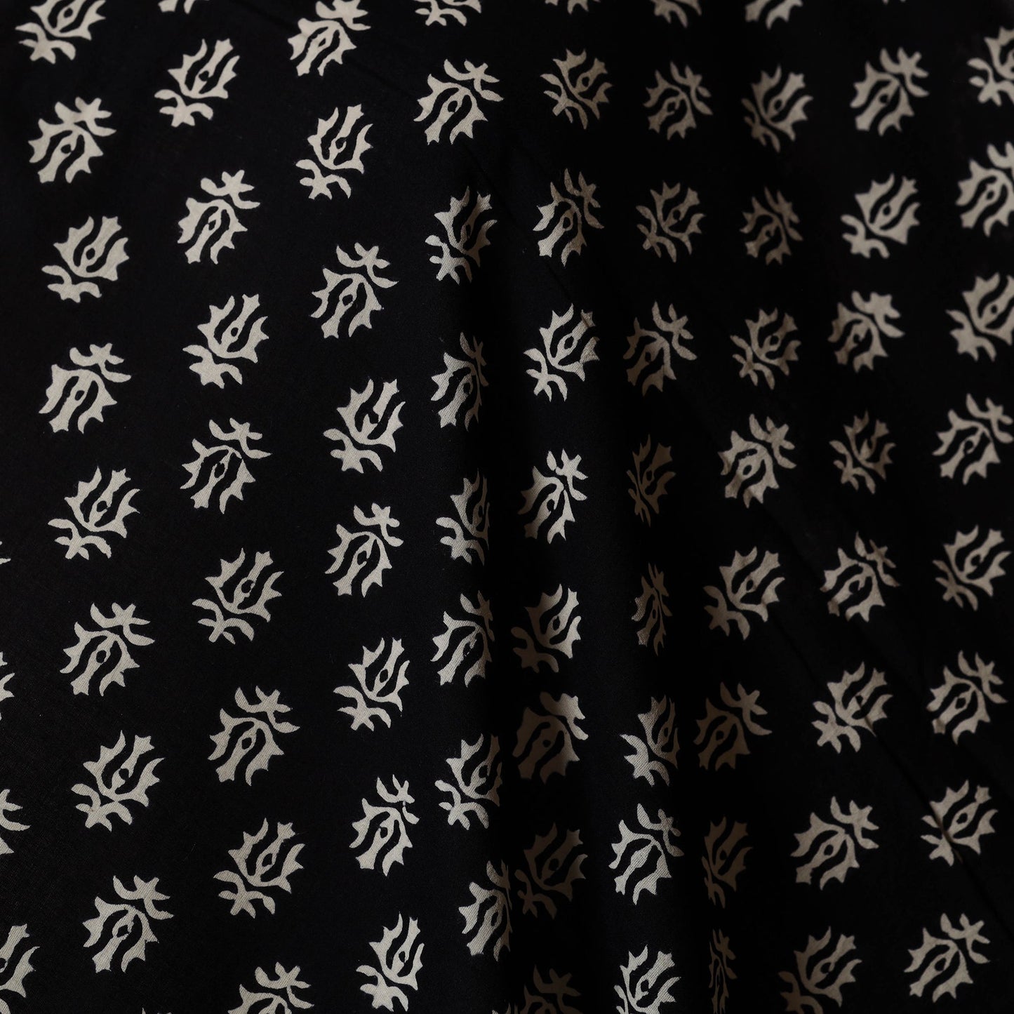 Black - syahi begar bagru cotton fabric 25 - handcrafted