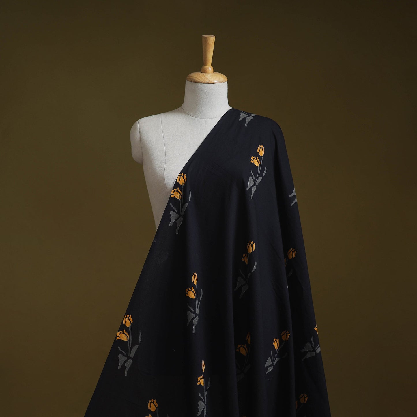 Syahi begar cotton hand block bagru print fabric 02