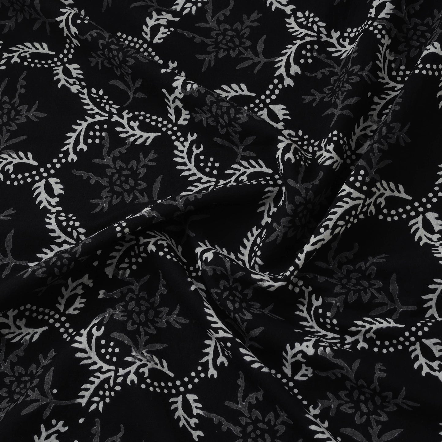 Syahi begar cotton hand block bagru print fabric 10