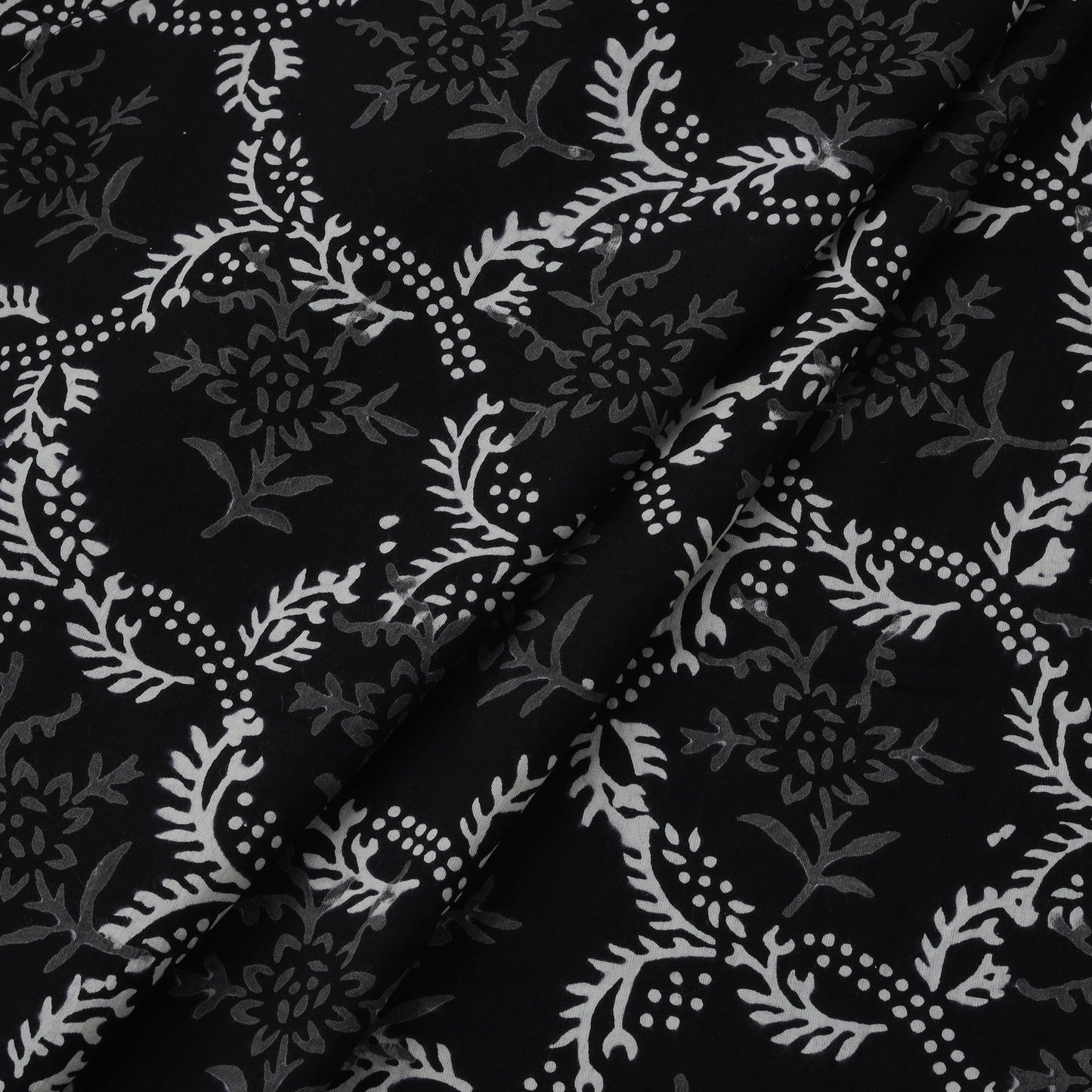 Syahi begar cotton hand block bagru print fabric 10