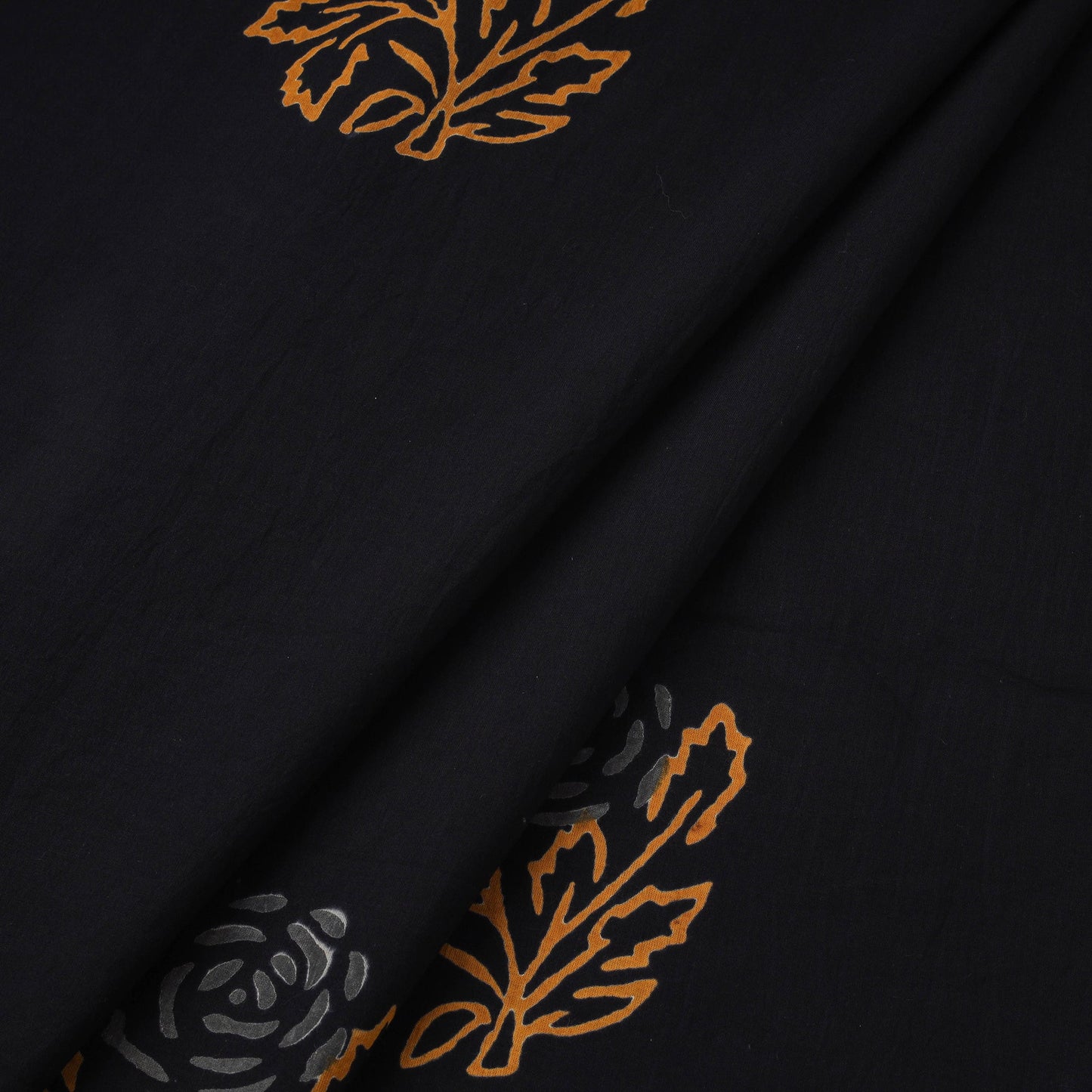 Syahi begar cotton hand block bagru print fabric 14