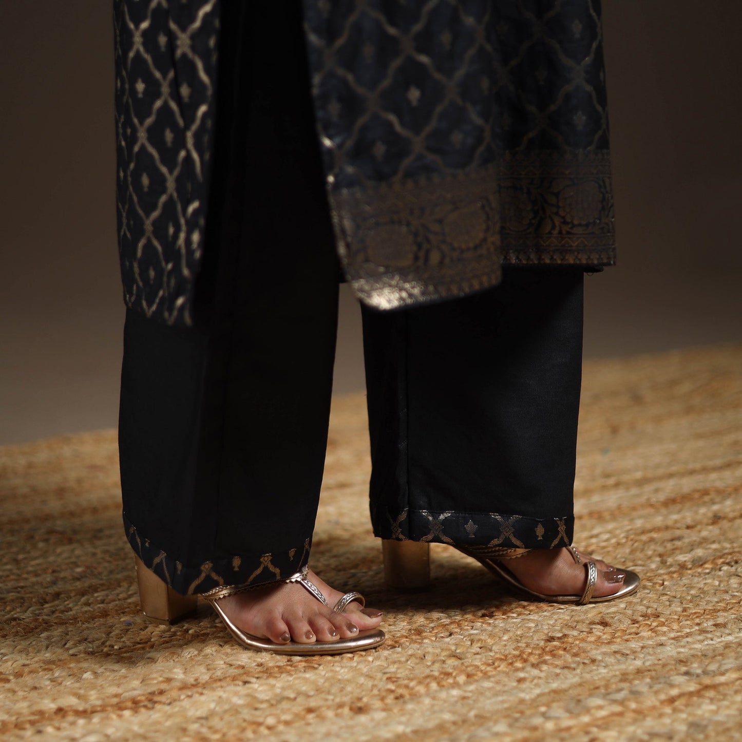 Black - tanchoi silk cotton banarasi kurta set for women