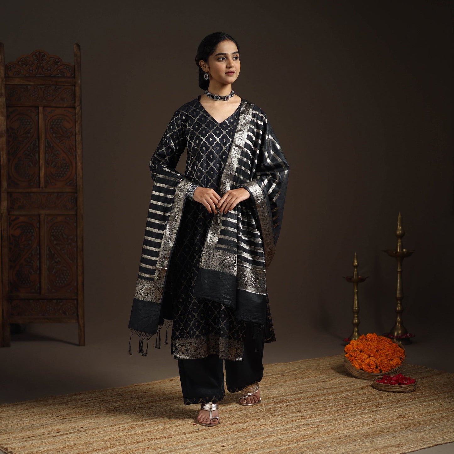 Black - tanchoi silk cotton banarasi kurta set for women